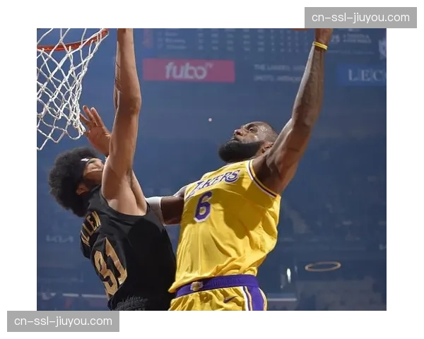 莫斯利末节启用比塔泽护框 限制湖人内线得分效果显著